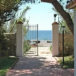 Hébergement de vacances With Private Pool In