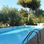 With Private Pool In * Fanusa